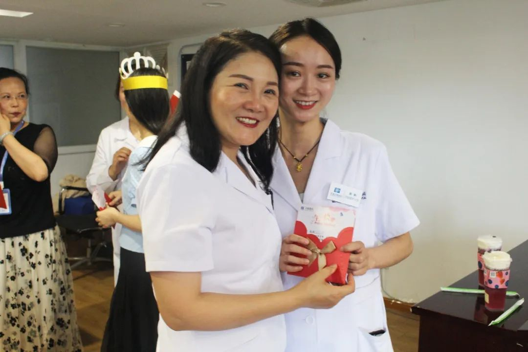 图片2 图片2